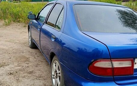 Nissan Almera, 1998 год, 120 000 рублей, 2 фотография