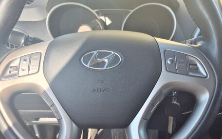 Hyundai ix35 I рестайлинг, 2012 год, 950 000 рублей, 9 фотография