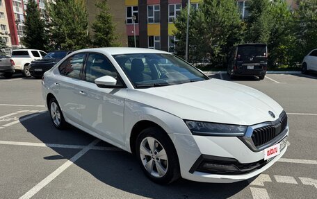 Skoda Octavia IV, 2021 год, 1 800 000 рублей, 2 фотография
