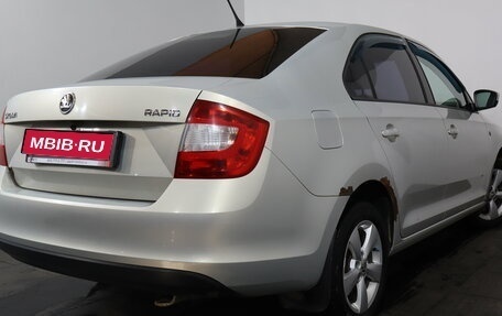 Skoda Rapid I, 2014 год, 699 000 рублей, 6 фотография