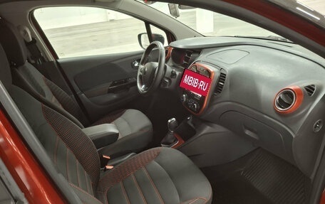 Renault Kaptur I рестайлинг, 2018 год, 1 650 000 рублей, 11 фотография