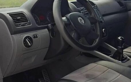 Volkswagen Golf V, 2004 год, 370 000 рублей, 4 фотография