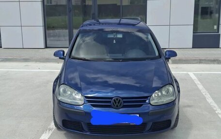 Volkswagen Golf V, 2004 год, 370 000 рублей, 10 фотография
