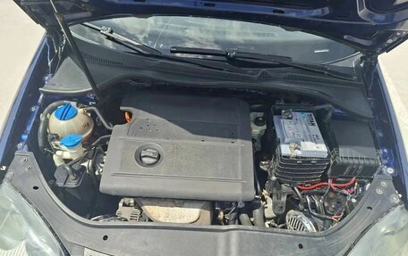 Volkswagen Golf V, 2004 год, 370 000 рублей, 13 фотография