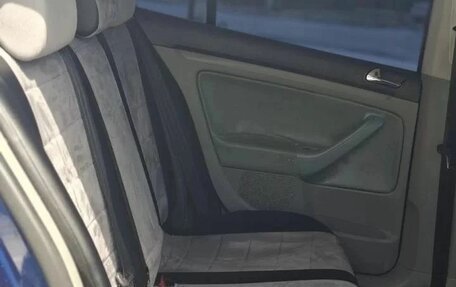 Volkswagen Golf V, 2004 год, 370 000 рублей, 15 фотография