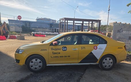 Skoda Rapid I, 2018 год, 580 000 рублей, 4 фотография