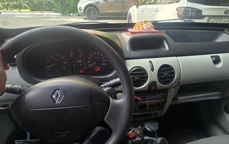 Renault Kangoo II рестайлинг, 2005 год, 575 000 рублей, 5 фотография