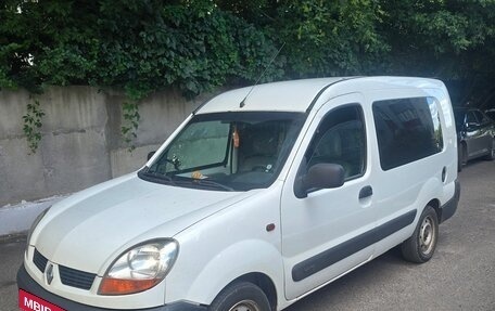 Renault Kangoo II рестайлинг, 2005 год, 575 000 рублей, 2 фотография