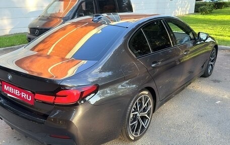 BMW 5 серия, 2020 год, 5 250 000 рублей, 2 фотография