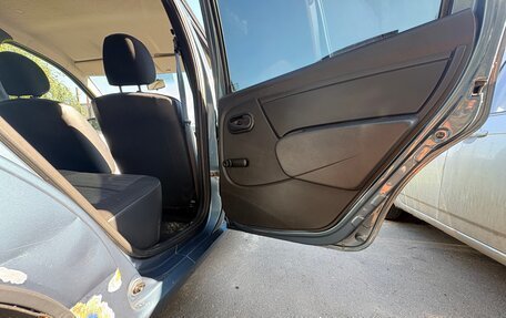 Renault Logan I, 2010 год, 550 000 рублей, 20 фотография