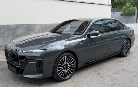 BMW 7 серия, 2025 год, 15 300 000 рублей, 4 фотография