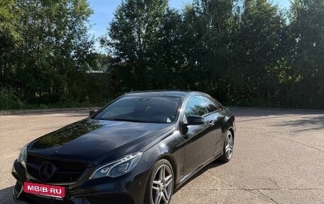 Mercedes-Benz E-Класс, 2013 год, 2 650 000 рублей, 4 фотография