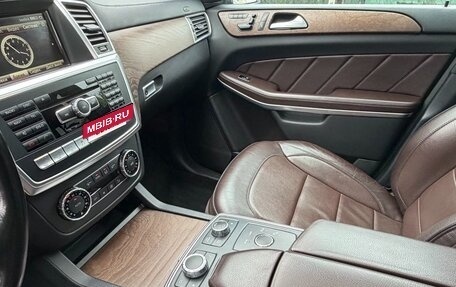 Mercedes-Benz GL-Класс, 2013 год, 2 700 000 рублей, 18 фотография