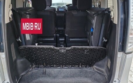 Nissan Serena IV, 2015 год, 1 600 000 рублей, 12 фотография