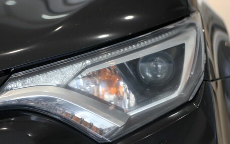 Toyota RAV4, 2016 год, 2 000 000 рублей, 4 фотография