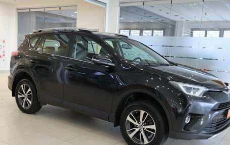 Toyota RAV4, 2016 год, 2 000 000 рублей, 6 фотография