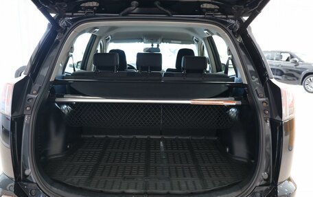 Toyota RAV4, 2016 год, 2 000 000 рублей, 10 фотография