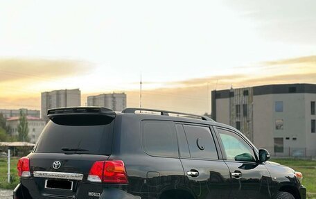 Toyota Land Cruiser 200, 2014 год, 6 139 000 рублей, 1 фотография