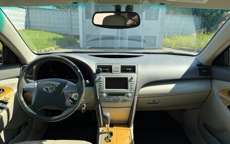 Toyota Camry, 2007 год, 1 400 000 рублей, 10 фотография