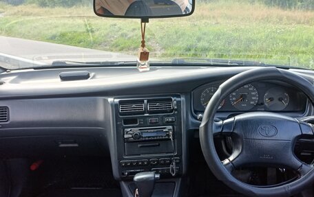 Toyota Caldina, 1995 год, 250 000 рублей, 6 фотография