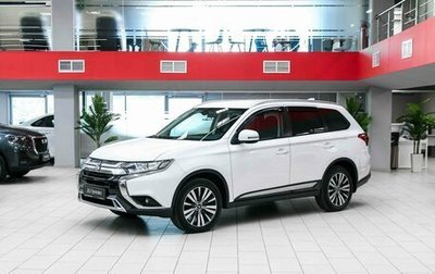 Mitsubishi Outlander III рестайлинг 3, 2019 год, 1 790 000 рублей, 1 фотография