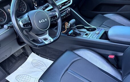 KIA K5, 2021 год, 2 640 000 рублей, 6 фотография