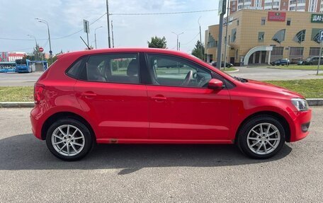 Volkswagen Polo VI (EU Market), 2011 год, 648 000 рублей, 3 фотография