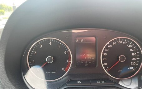 Volkswagen Polo VI (EU Market), 2011 год, 648 000 рублей, 5 фотография
