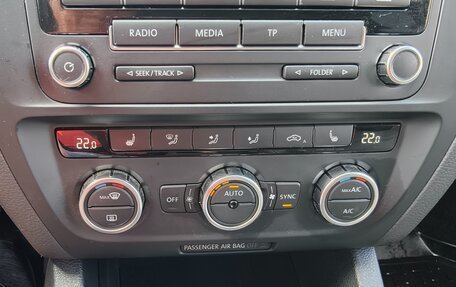 Volkswagen Jetta VI, 2012 год, 980 000 рублей, 17 фотография