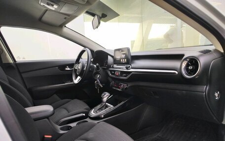 KIA Cerato IV, 2019 год, 1 820 000 рублей, 13 фотография