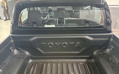 Toyota Hilux, 2026 год, 4 721 000 рублей, 7 фотография