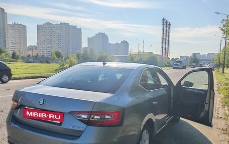 Skoda Superb III рестайлинг, 2016 год, 1 690 000 рублей, 3 фотография
