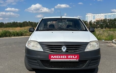 Renault Logan I, 2011 год, 260 000 рублей, 2 фотография