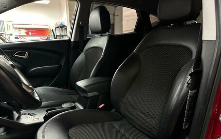 Hyundai ix35 I рестайлинг, 2012 год, 1 350 000 рублей, 20 фотография