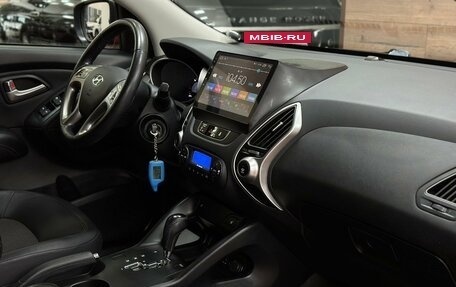 Hyundai ix35 I рестайлинг, 2012 год, 1 350 000 рублей, 18 фотография