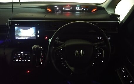 Honda Stepwgn IV, 2015 год, 1 725 000 рублей, 22 фотография