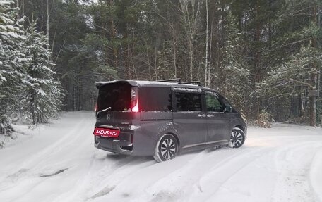 Honda Stepwgn IV, 2015 год, 1 725 000 рублей, 18 фотография