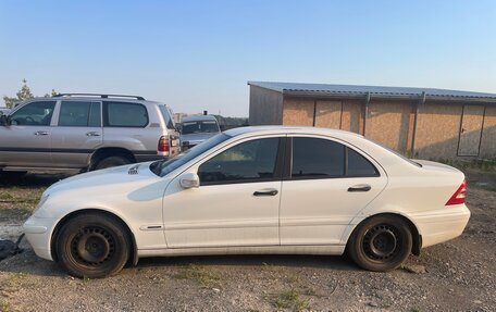 Mercedes-Benz C-Класс, 2003 год, 320 000 рублей, 8 фотография