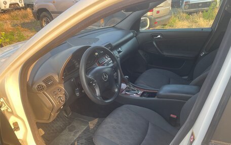 Mercedes-Benz C-Класс, 2003 год, 320 000 рублей, 9 фотография