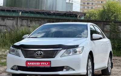 Toyota Camry, 2014 год, 2 100 000 рублей, 1 фотография