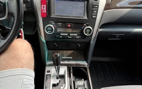 Toyota Camry, 2014 год, 2 100 000 рублей, 14 фотография