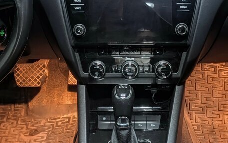 Skoda Octavia, 2017 год, 2 050 500 рублей, 5 фотография