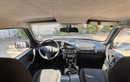 Chevrolet Niva I рестайлинг, 2015 год, 720 000 рублей, 19 фотография