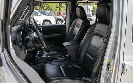 Jeep Wrangler, 2022 год, 5 250 000 рублей, 18 фотография