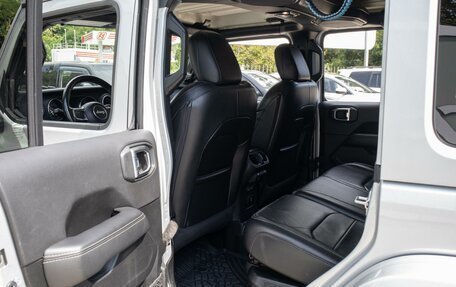 Jeep Wrangler, 2022 год, 5 250 000 рублей, 19 фотография