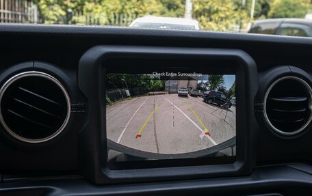 Jeep Wrangler, 2022 год, 5 250 000 рублей, 24 фотография