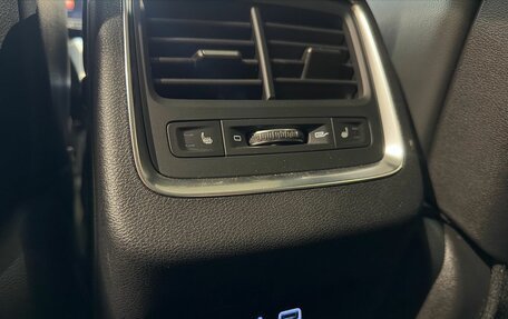 Geely Atlas, 2024 год, 2 300 000 рублей, 18 фотография