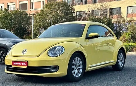 Volkswagen Beetle, 2016 год, 990 222 рублей, 1 фотография