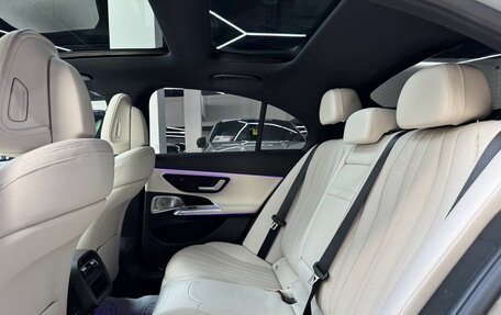 Mercedes-Benz E-Класс, 2026 год, 9 890 000 рублей, 22 фотография