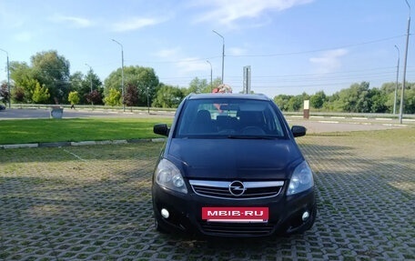 Opel Zafira B, 2012 год, 600 000 рублей, 17 фотография